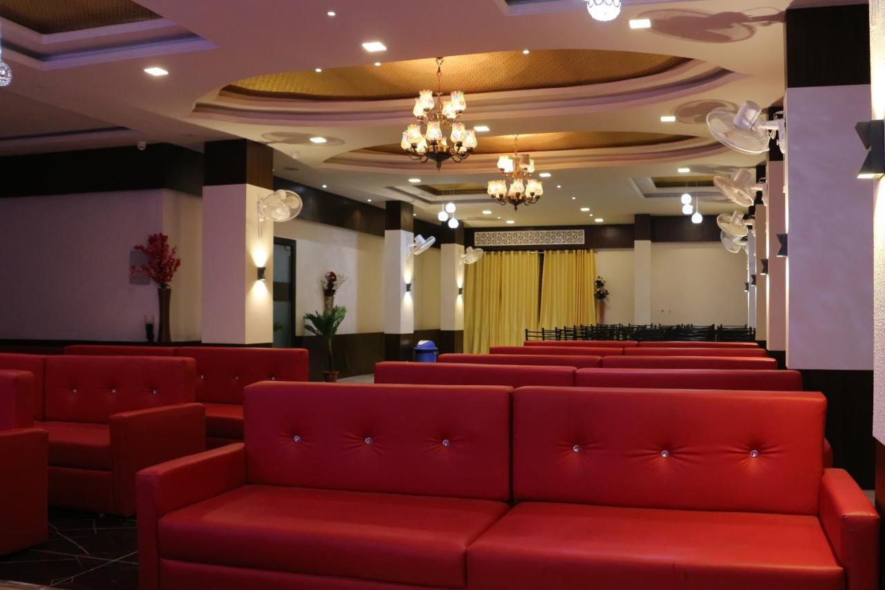 Ratlām Hotel Shree Palace And Restaurant المظهر الخارجي الصورة